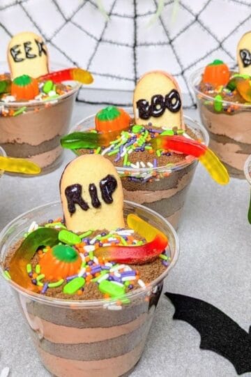 halloween dessert cups